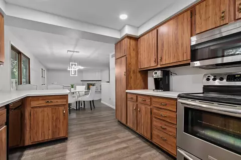 3124 N Bluemound Dr, Appleton, WI 54913 photo 8