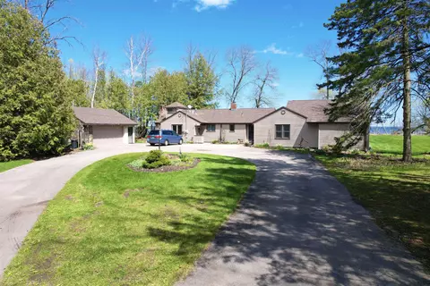 n1372 Michigan 35, Menominee, MI 49858