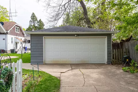 1019 N Fair St, Appleton, WI 54911 photo 4