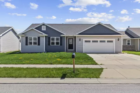 n9028 Lilac Road, Menasha, WI 54952