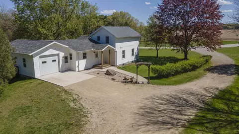 w5642 Cree Road, Wautoma, WI 54982