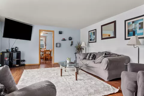 824 E Harding Dr, Appleton, WI 54915 photo 3
