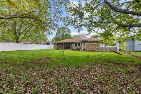 824 E Harding Dr, Appleton, WI 54915 photo 32