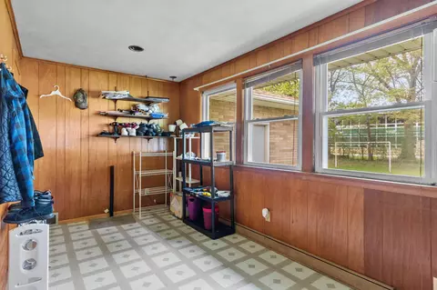 824 E Harding Dr, Appleton, WI 54915 photo 8