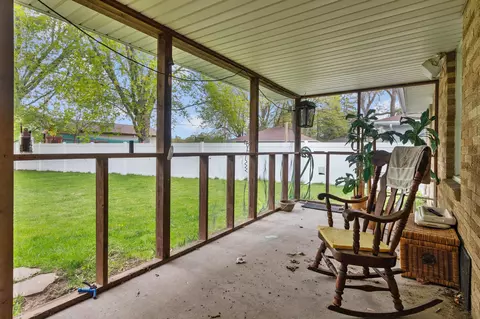 824 E Harding Dr, Appleton, WI 54915 photo 30