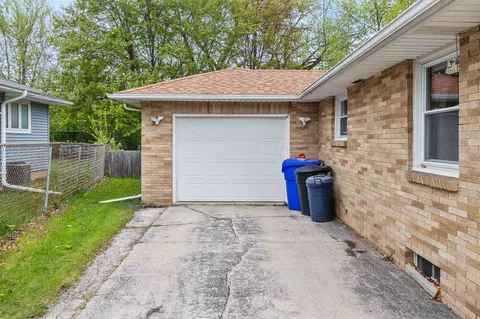 824 E Harding Dr, Appleton, WI 54915 photo 36