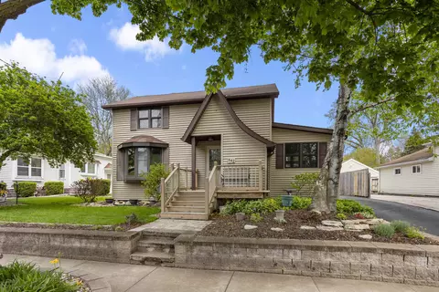 542 N State St, Appleton, WI 54911
