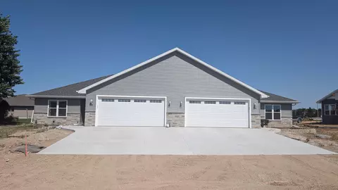 546 Summer Dr, Brillion, WI 54110