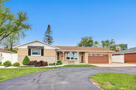 2064 Oneida St, Green Bay, WI 54304