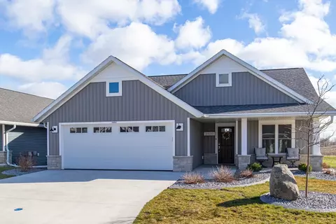 3400 Preserve Ct, Oshkosh, WI 54904