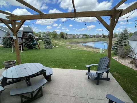 Exterior - 496 Barbie Ct, Appleton, WI 54915 photo 3 of 3