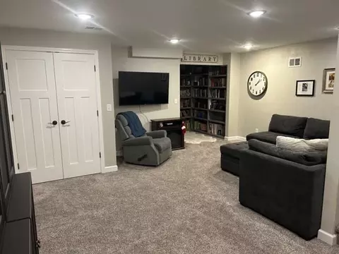 Living - 496 Barbie Ct, Appleton, WI 54915 photo 3 of 4