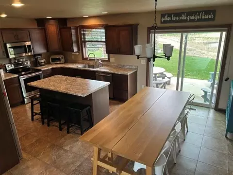 Kitchen - 496 Barbie Ct, Appleton, WI 54915 photo 2 of 3