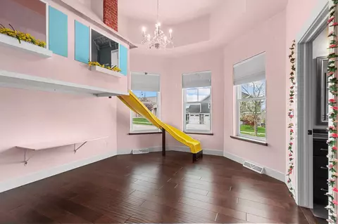 5500 N Summerland Dr, Appleton, WI 54913 photo 27