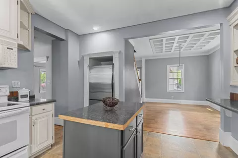 Kitchen - 1424 N Division St, Appleton, WI 54911 photo 4 of 4