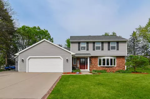 2385 Ingold Ct, Green Bay, WI 54313