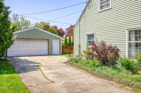 2115 N Harriman St, Appleton, WI 54914 photo 28