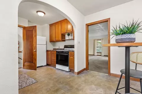 Kitchen - 1904 N Clark St, Appleton, WI 54911 photo 4 of 4