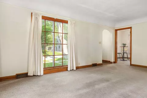 Living - 1904 N Clark St, Appleton, WI 54911 photo 4 of 4