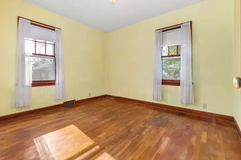 Bedroom - 1904 N Clark St, Appleton, WI 54911 photo 1 of 10