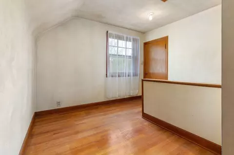 Bedroom - 1904 N Clark St, Appleton, WI 54911 photo 5 of 10