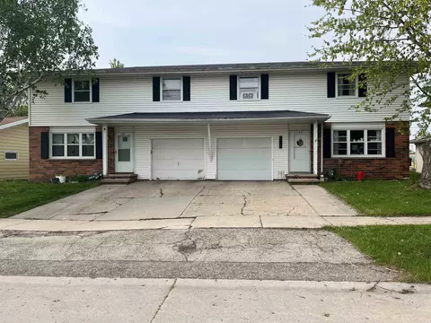 1130 W Weiland Ln, Appleton, WI 54914