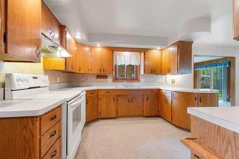 2230 N Mason St, Appleton, WI 54914 photo 20