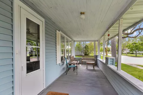 924 S Kernan Ave, Appleton, WI 54915 photo 2