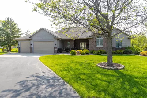 n7853 Rocksbury Court, Sherwood, WI 54169