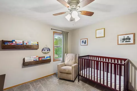 Bedroom - 11 Fiesta Ct, Appleton, WI 54911 photo 6 of 8