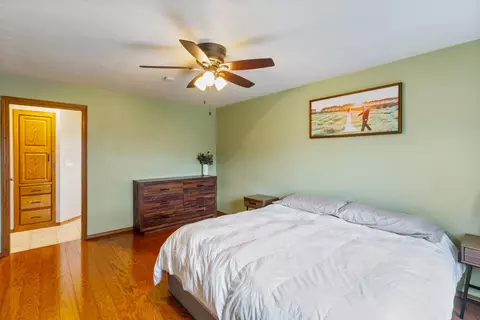 Bedroom - 11 Fiesta Ct, Appleton, WI 54911 photo 7 of 8