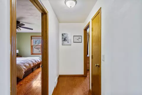 Entry Way - 11 Fiesta Ct, Appleton, WI 54911 photo 1 of 9