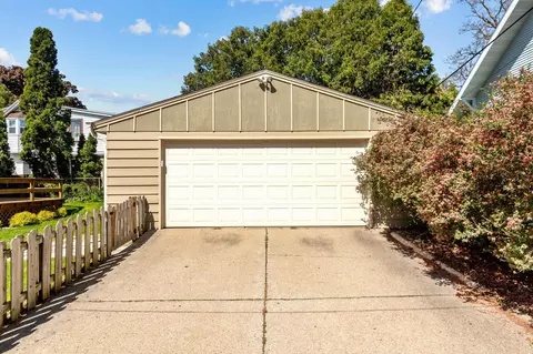844 E Atlantic St, Appleton, WI 54911 photo 2