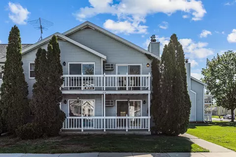 414 Van St #17, Neenah, WI 54956