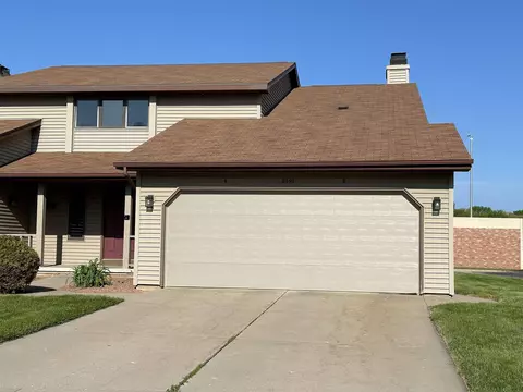 2395 Cedar Ridge Dr #D, Green Bay, WI 54313