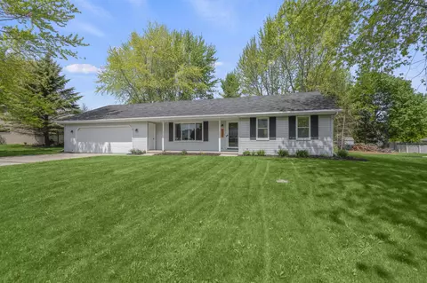 2142 Descendant Ln, Green Bay, WI 54313