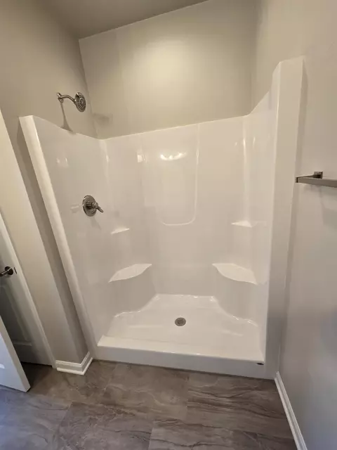 2559 E Baldeagle Dr, Appleton, WI 54913 photo 3