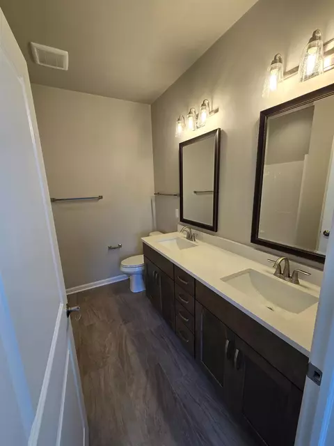 2559 E Baldeagle Dr, Appleton, WI 54913 photo 4