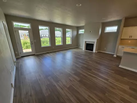 2559 E Baldeagle Dr, Appleton, WI 54913 photo 8