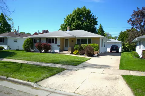 1102 E Frances St, Appleton, WI 54911 photo 2
