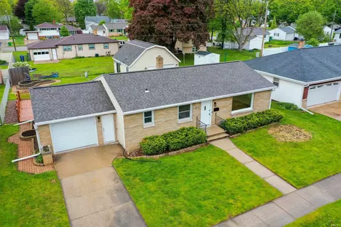 1512 Gatewood St, Green Bay, WI 54304