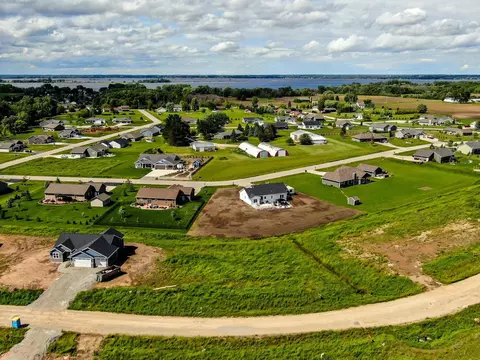 cornhusk lane, Omro, WI 54963 photo 9