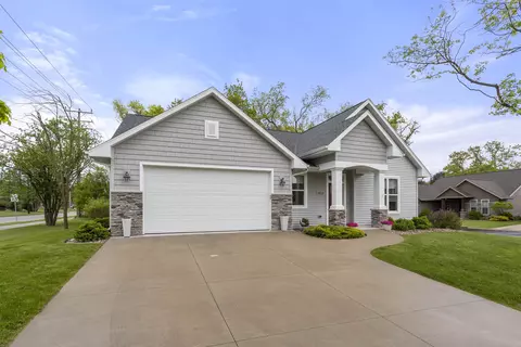 1100 S Forestbrook Ln, Appleton, WI 54914 photo 27