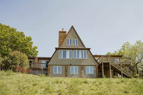 n2209 16th Court, Montello, WI 53949