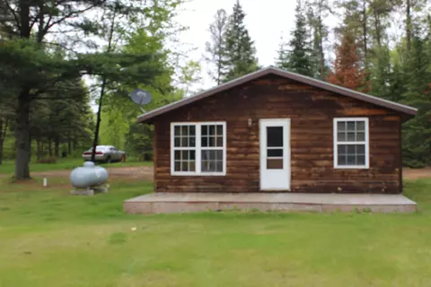 n10250 Hummingbird Lane, Athelstane, WI 54104
