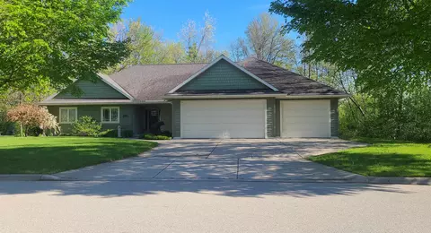 1570 Polo Run Ter, Green Bay, WI 54313