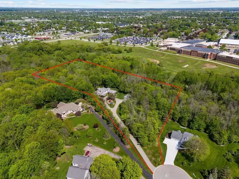 w2526 Brookhaven Drive, Appleton, WI 54915 photo 4