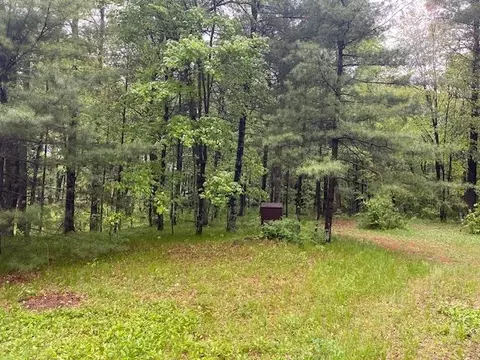 n1620 Sundance Trail, Keshena, WI 54135