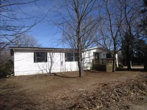 n6603 Wisconsin 187, Shiocton, WI 54170