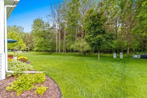 1316 E Keystone Ln, Appleton, WI 54913 photo 3